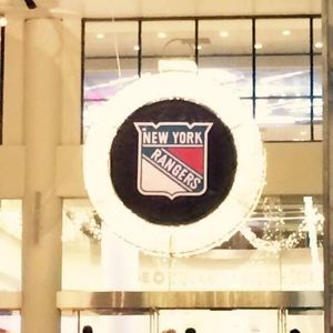 Meet your Posher, Ninette